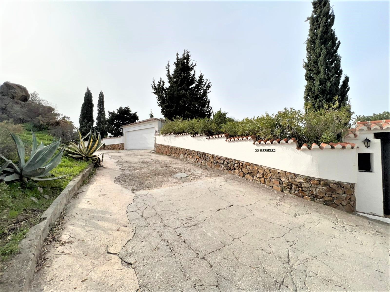 Finca de 5 Dormitorios en venta en Mijas