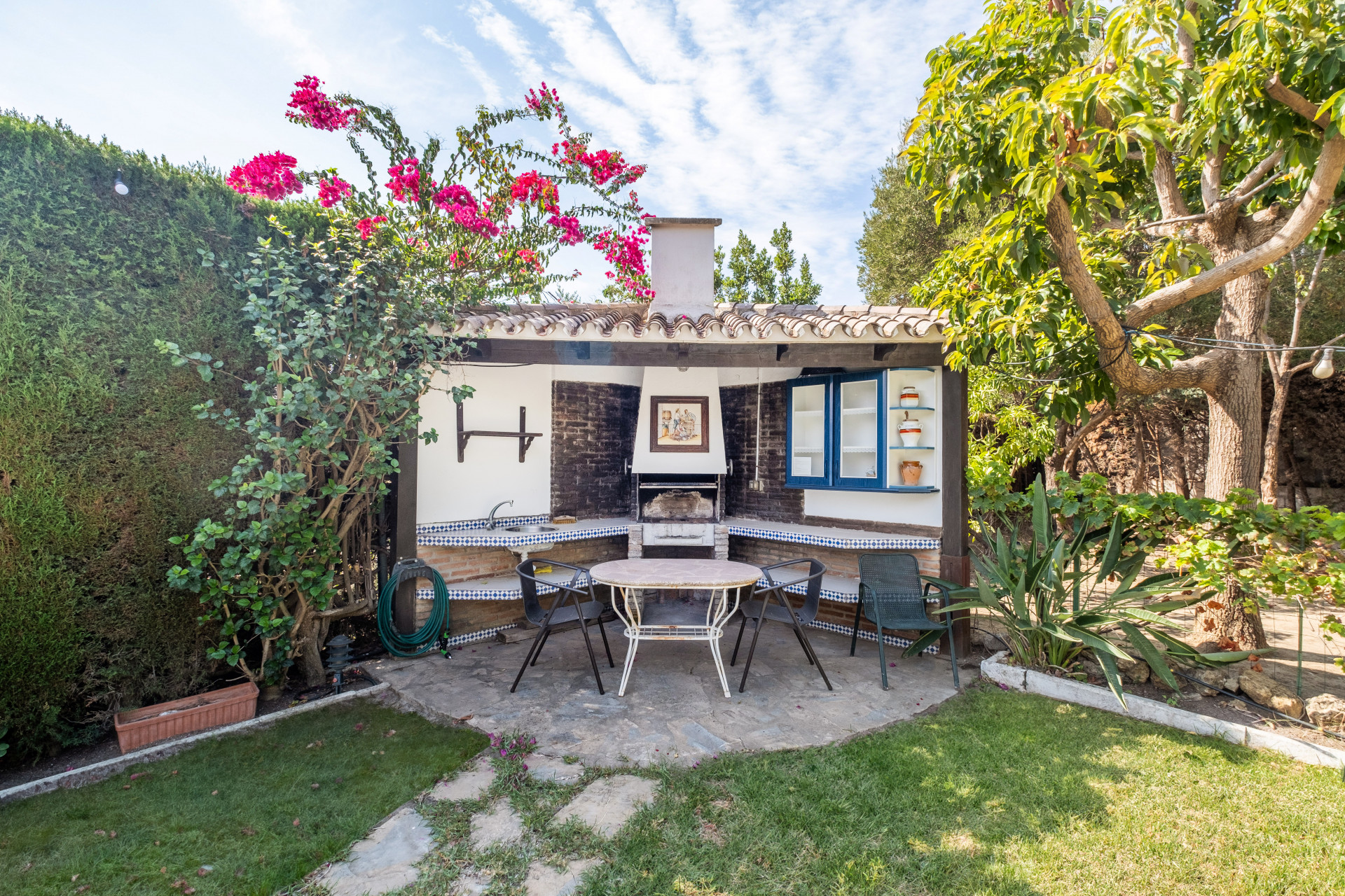 Casa de 4 Dormitorios y 4 Baños en venta en La Alqueria, Estepona