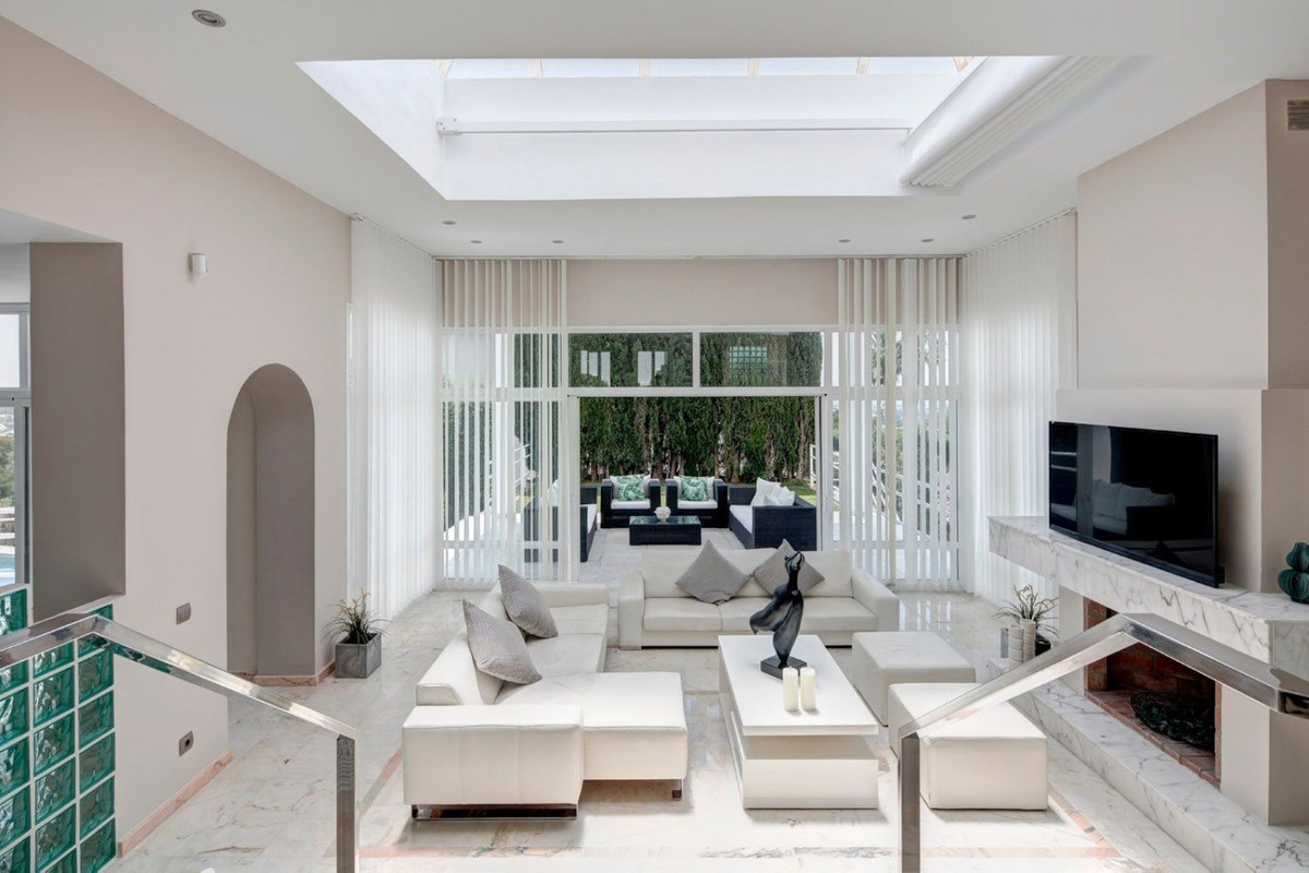 Casa de 5 Dormitorios y 5 Baños en venta en La Quinta, Benahavís