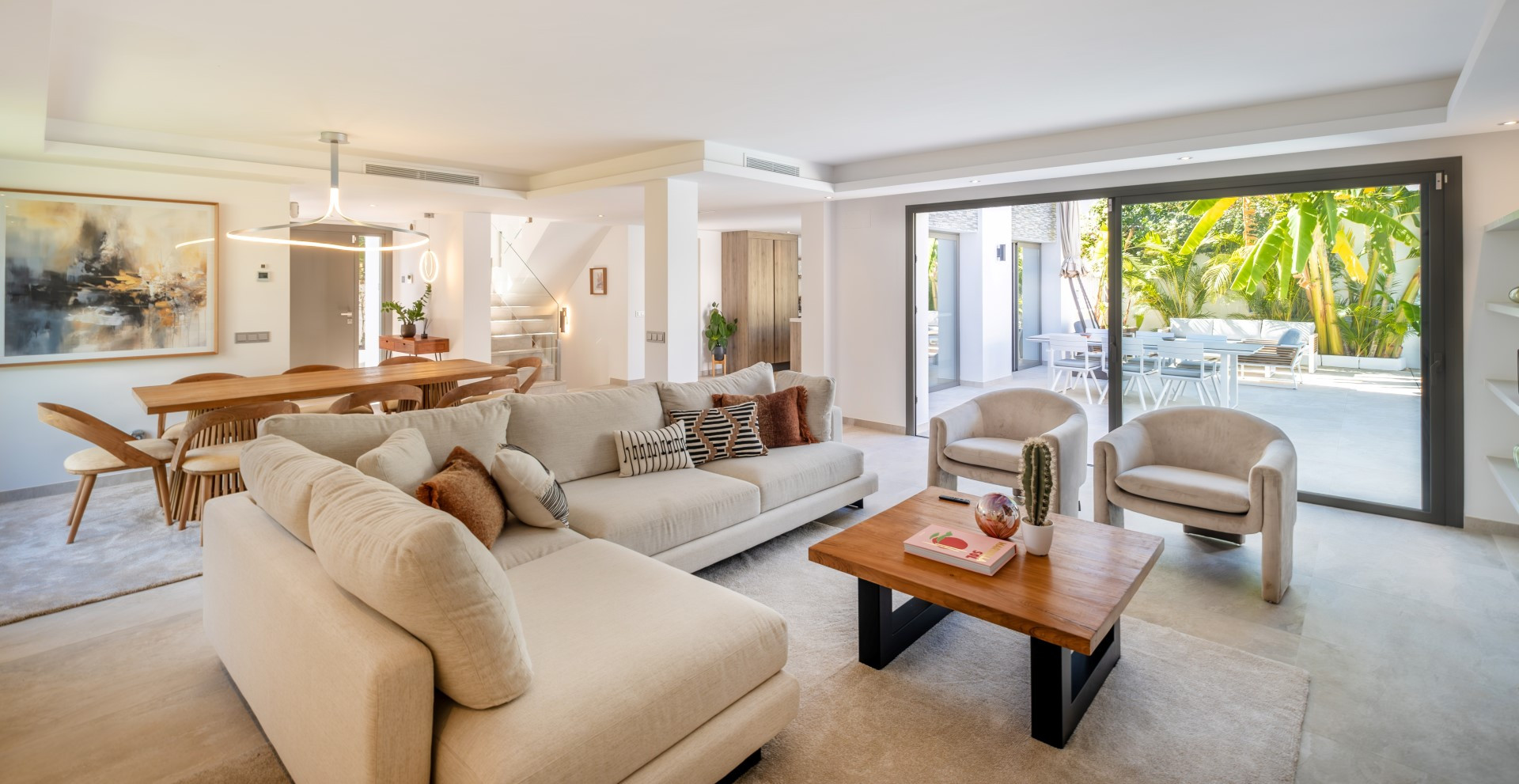 Casa de 5 Dormitorios y 4 Baños en venta en Marbella Centro