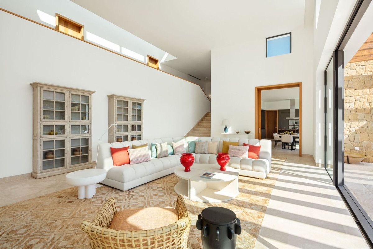 Casa de 6 Dormitorios en venta en Casares