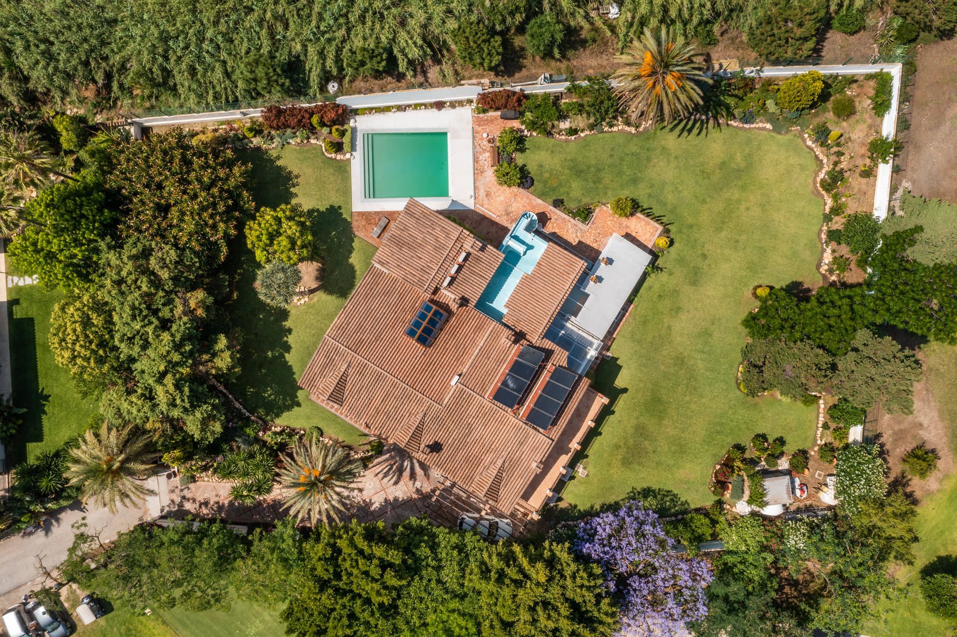 Casa de 4 Dormitorios y 5 Baños en venta en San Pedro de Alcántara