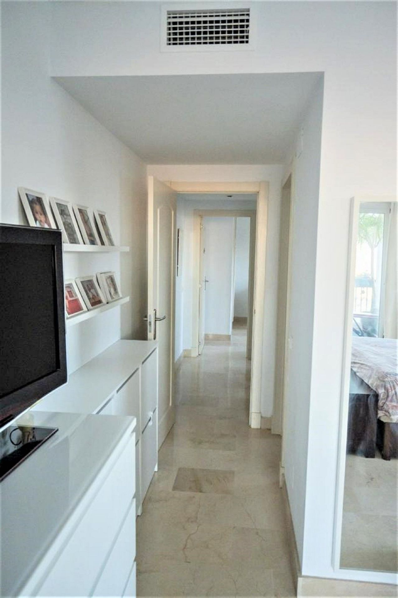 2 Bed, 2 Bath - Apartment for Sale in Calahonda, Mijas