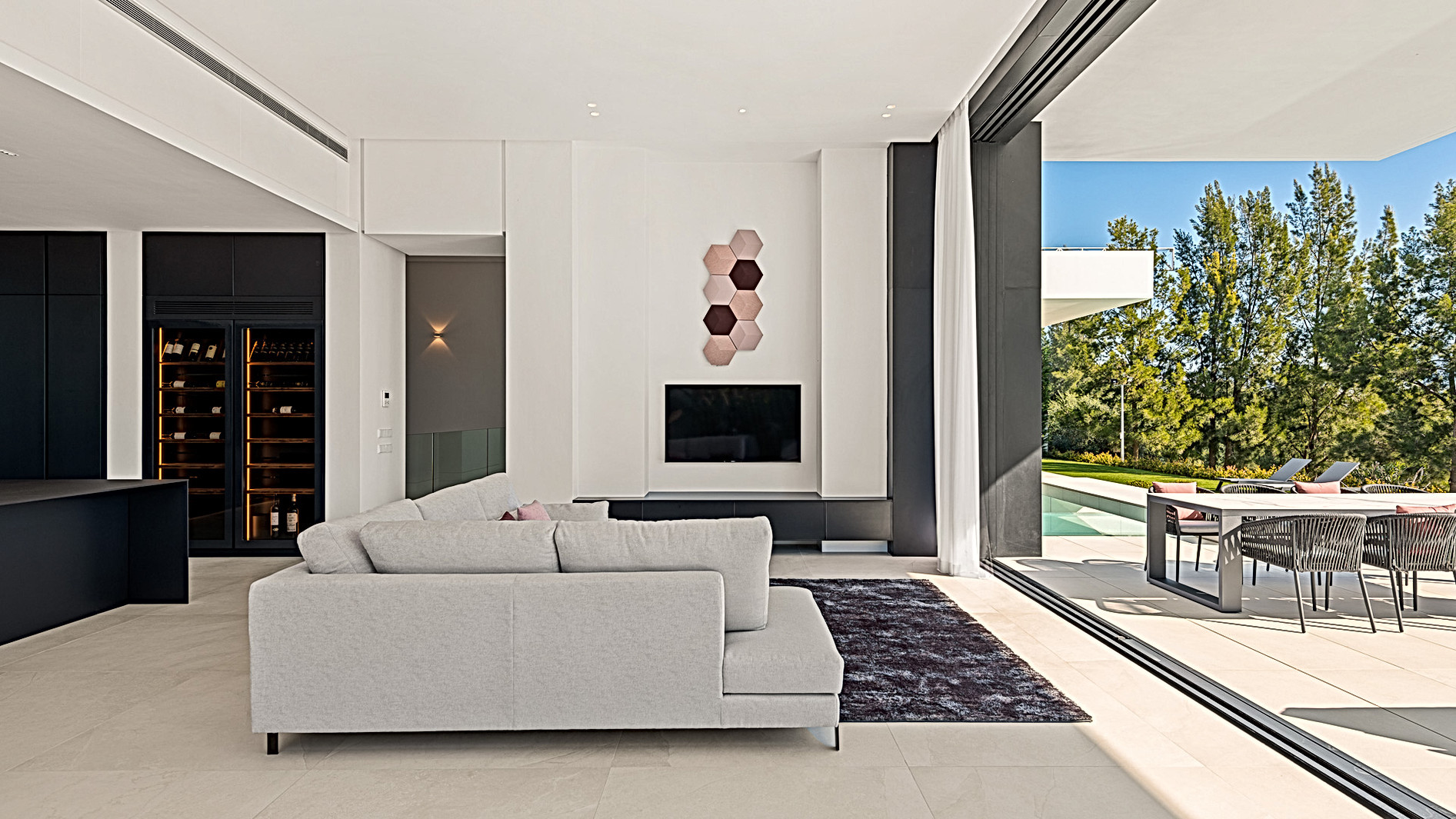 Casa de 4 Dormitorios y 6 Baños en venta en Estepona