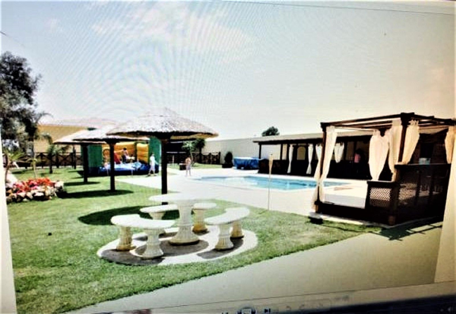 Finca de 3 Dormitorios y 2 Baños en venta en Mijas