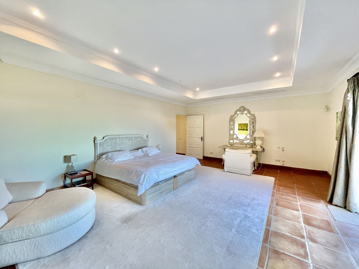 Casa de 7 Dormitorios en venta en Sotogrande Alto