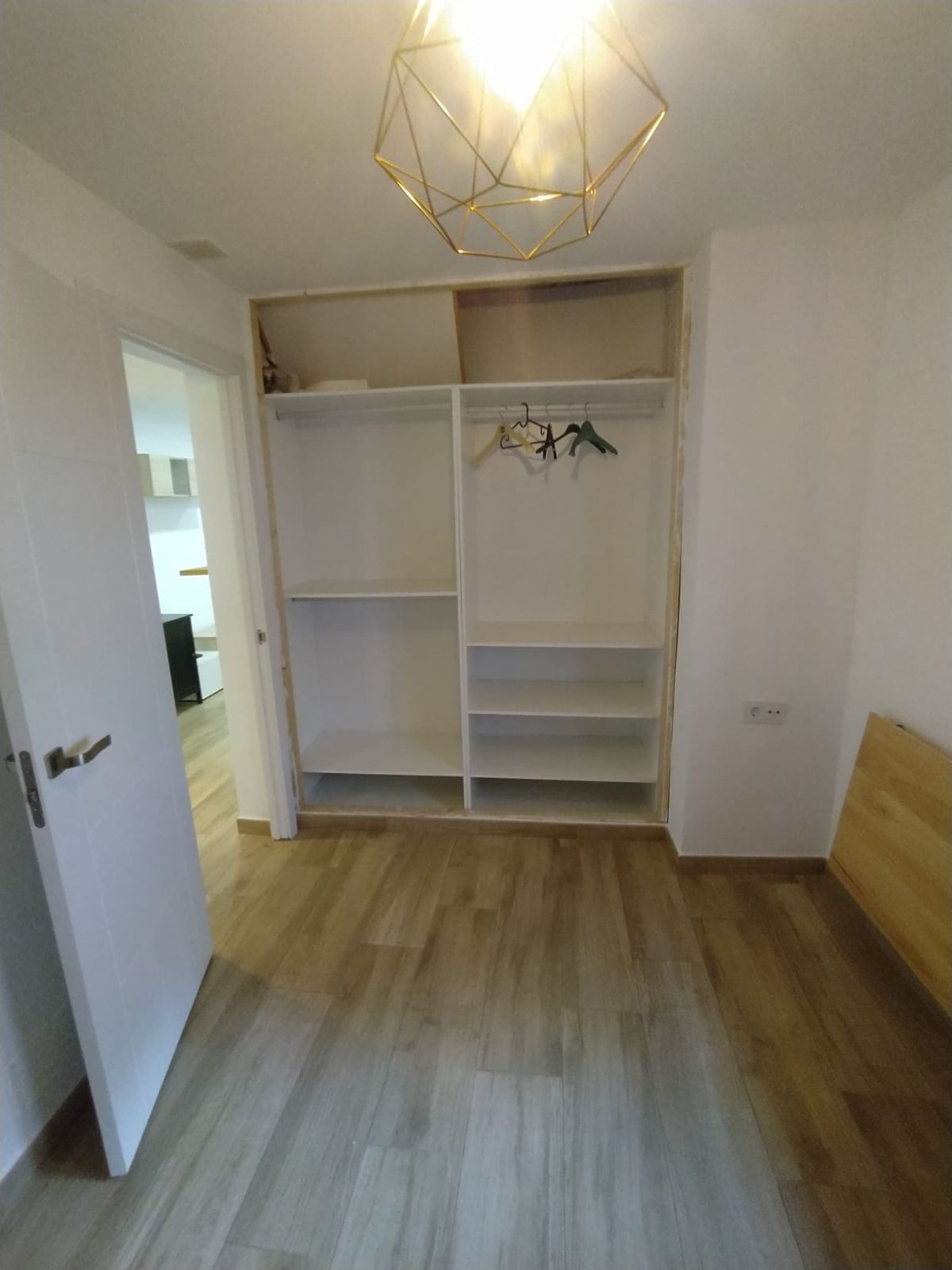 Casa Adosada de 3 Dormitorios y 1 Baño en venta en San Pedro de Alcántara