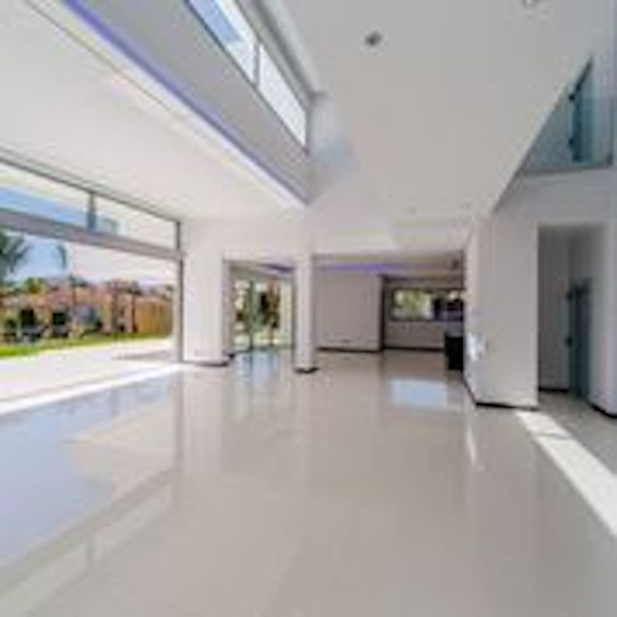 Casa de 5 Dormitorios en venta en Guadalmina Baja, San Pedro de Alcántara