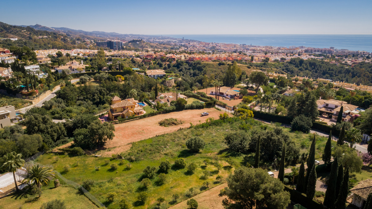 Terreno en venta en Sierra Blanca, Marbella