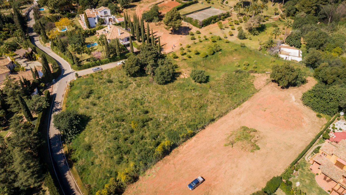 Terreno en venta en Sierra Blanca, Marbella