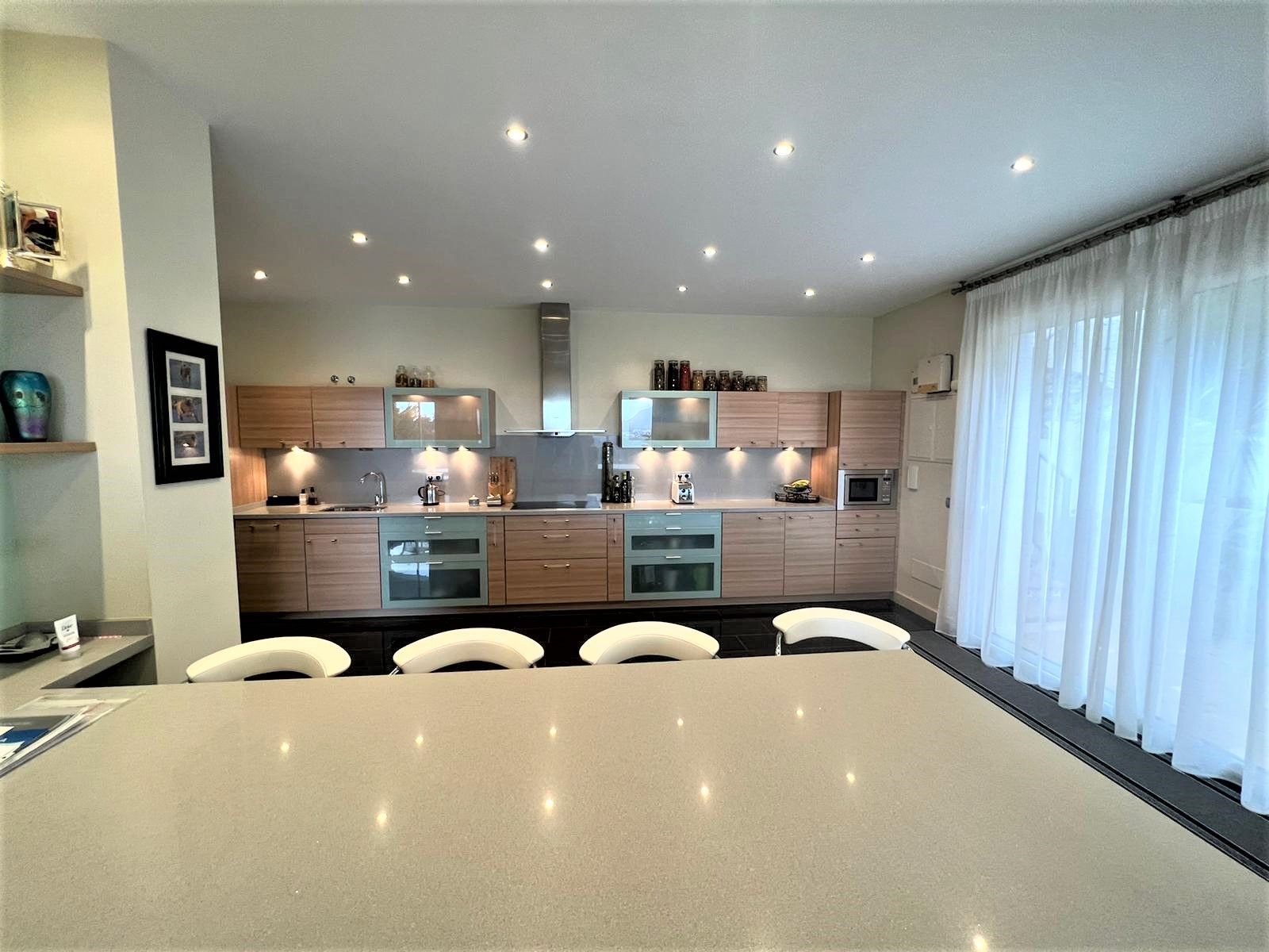 6 Bed - Villa for Sale in Mijas