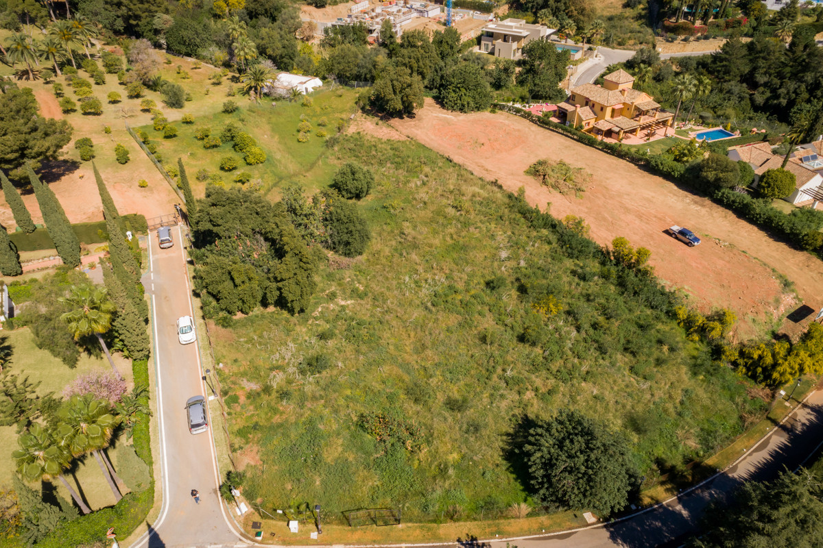 Terreno en venta en Sierra Blanca, Marbella