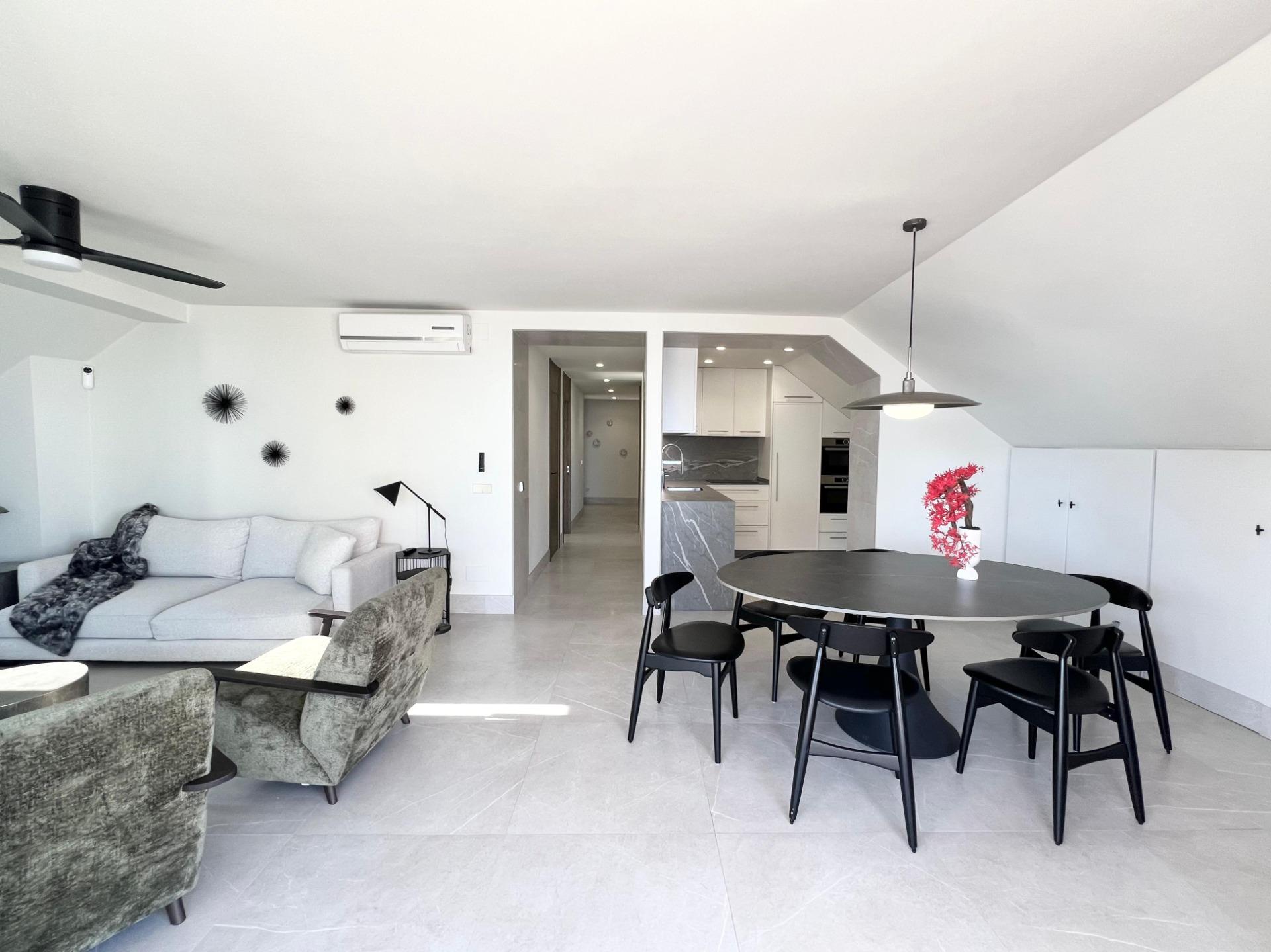 4 Bed, 3 Bath - Penthouse for Sale in Los Boliches, Fuengirola