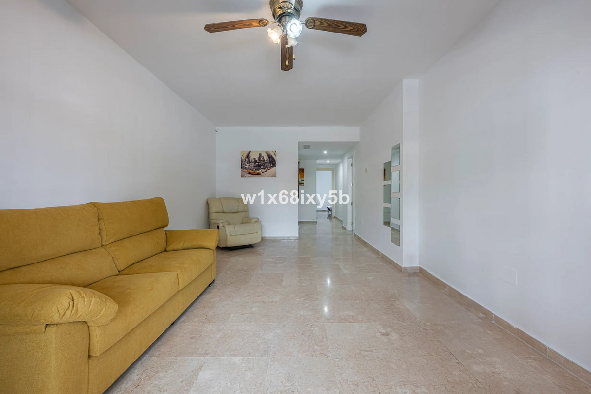 Piso de 2 Dormitorios en venta en San Pedro de Alcántara