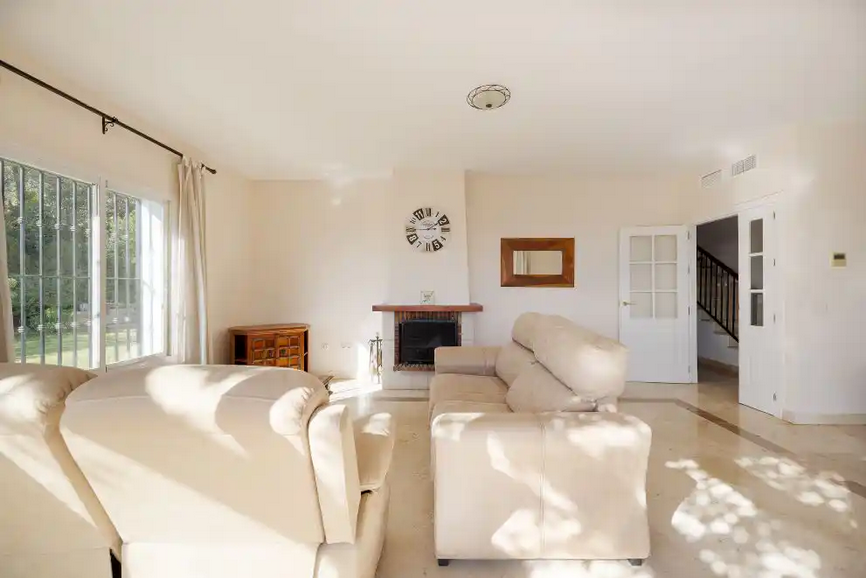 Casa de 4 Dormitorios en venta en La Alcaidesa