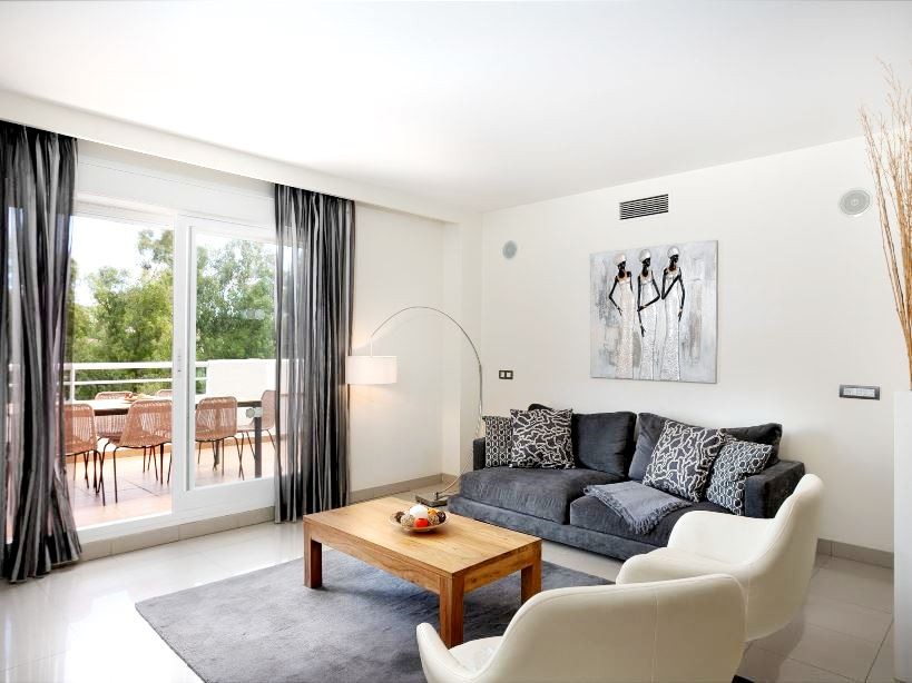 Piso de 3 Dormitorios y 3 Baños en venta en La Alqueria, Estepona