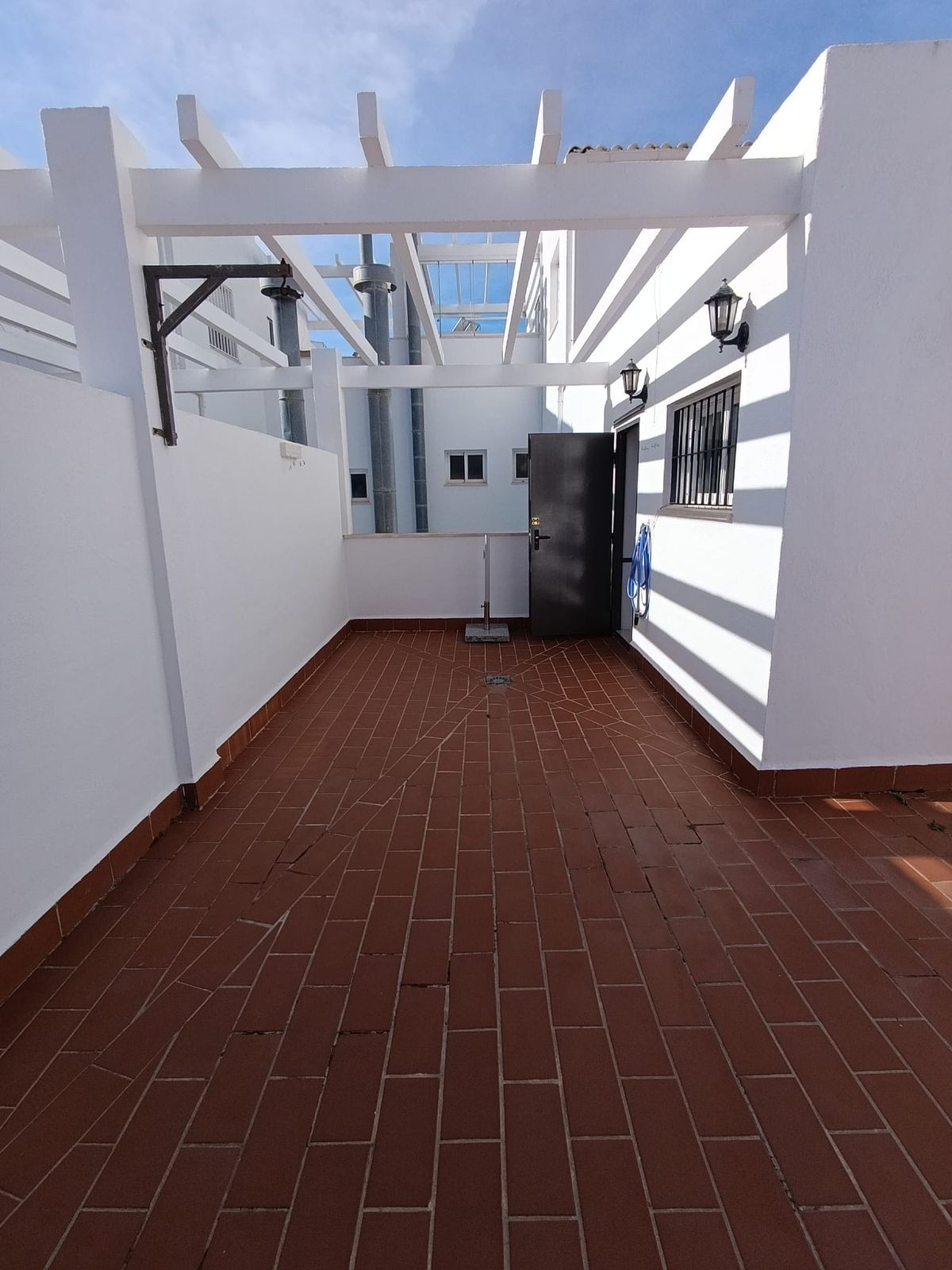 Casa Adosada de 3 Dormitorios y 3 Baños en venta en Fuengirola