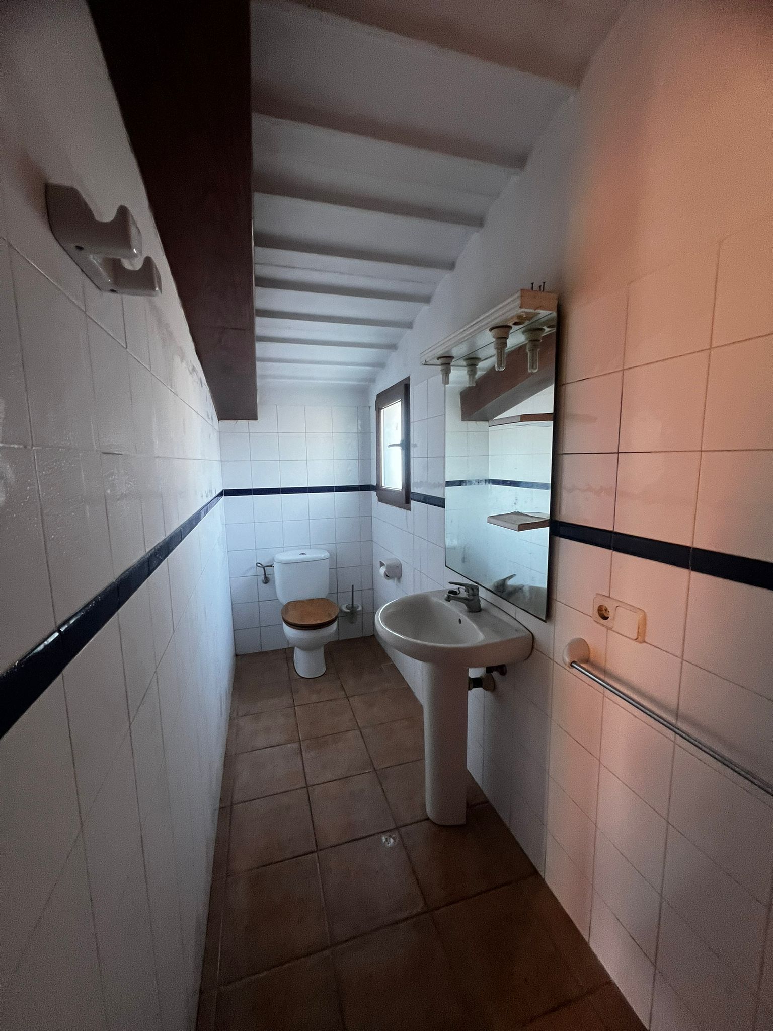 1 Bed, 1 Bath - Country House for Rent in Felanitx