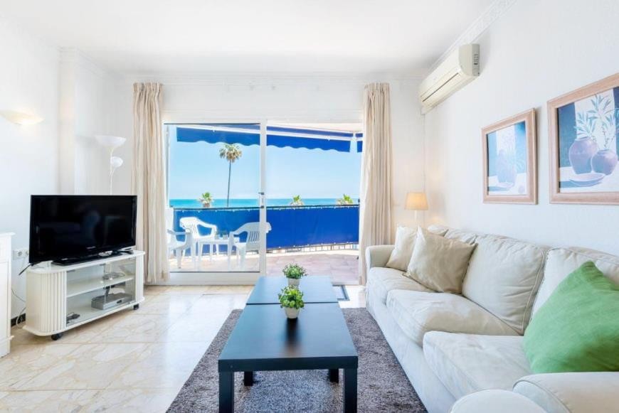 Piso de 2 Dormitorios y 2 Baños en venta en Fuengirola