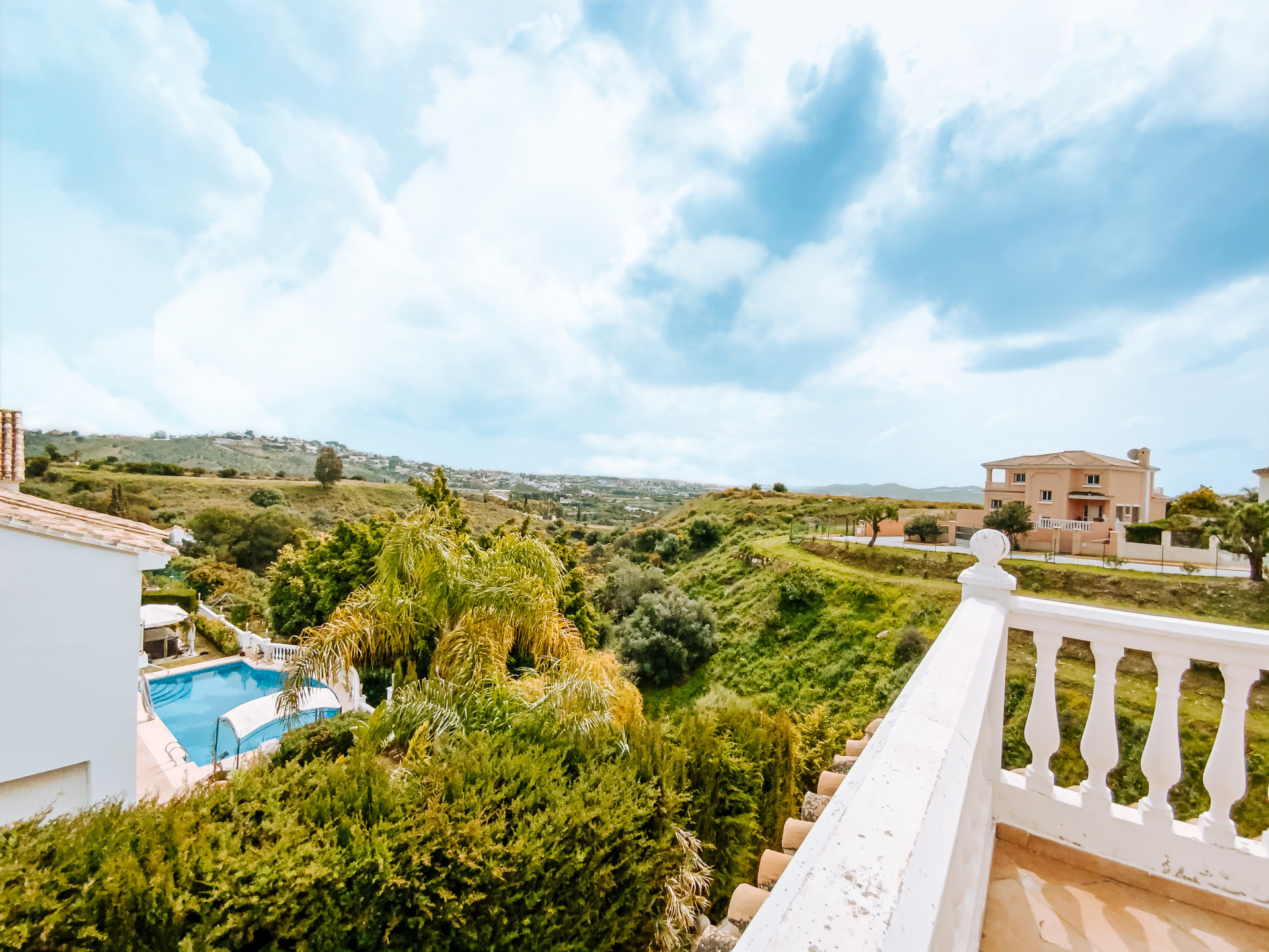 5 Bed, 5 Bath - Villa for Sale in Mijas Golf