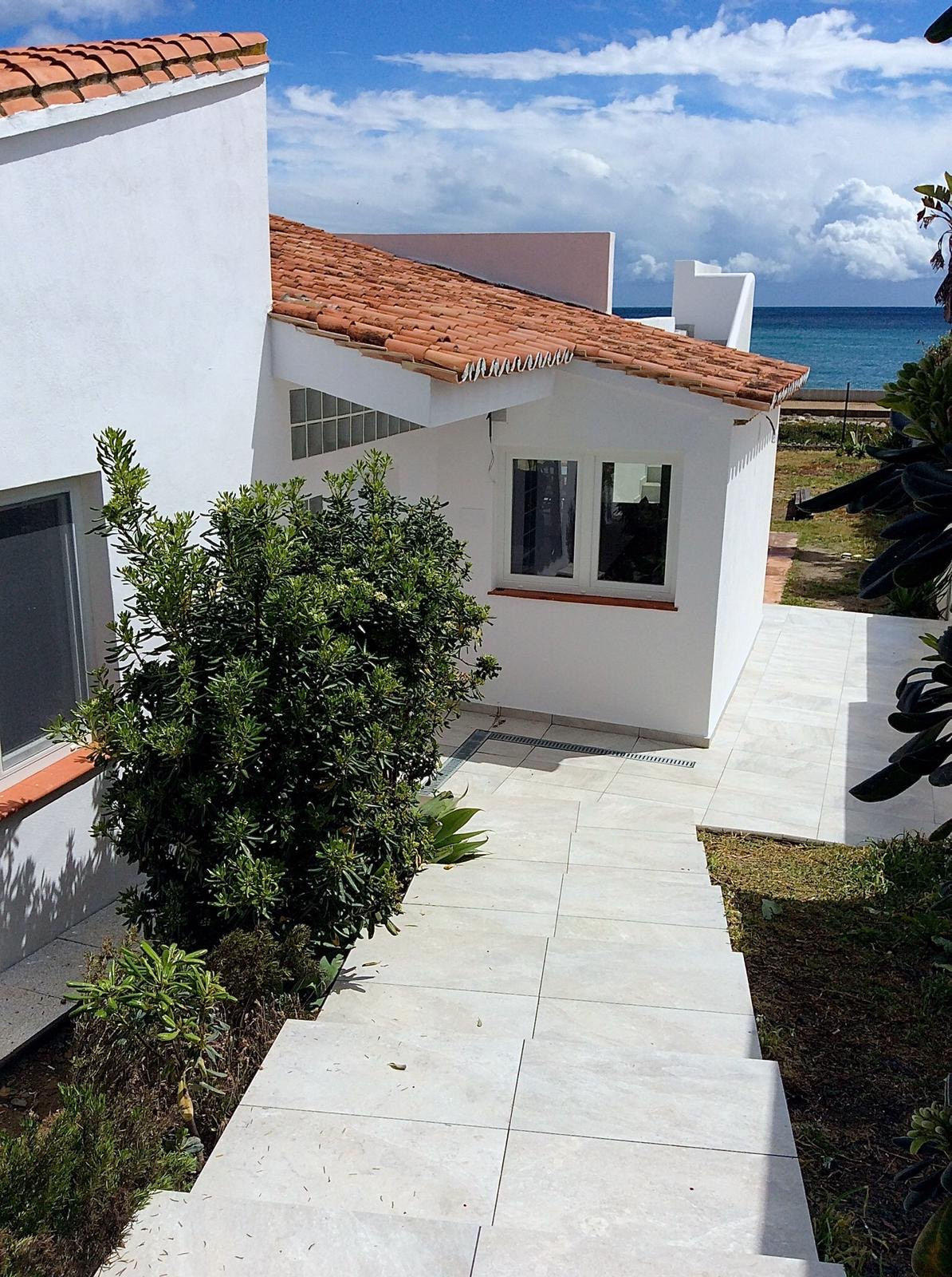 Casa de 4 Dormitorios en venta en Estepona