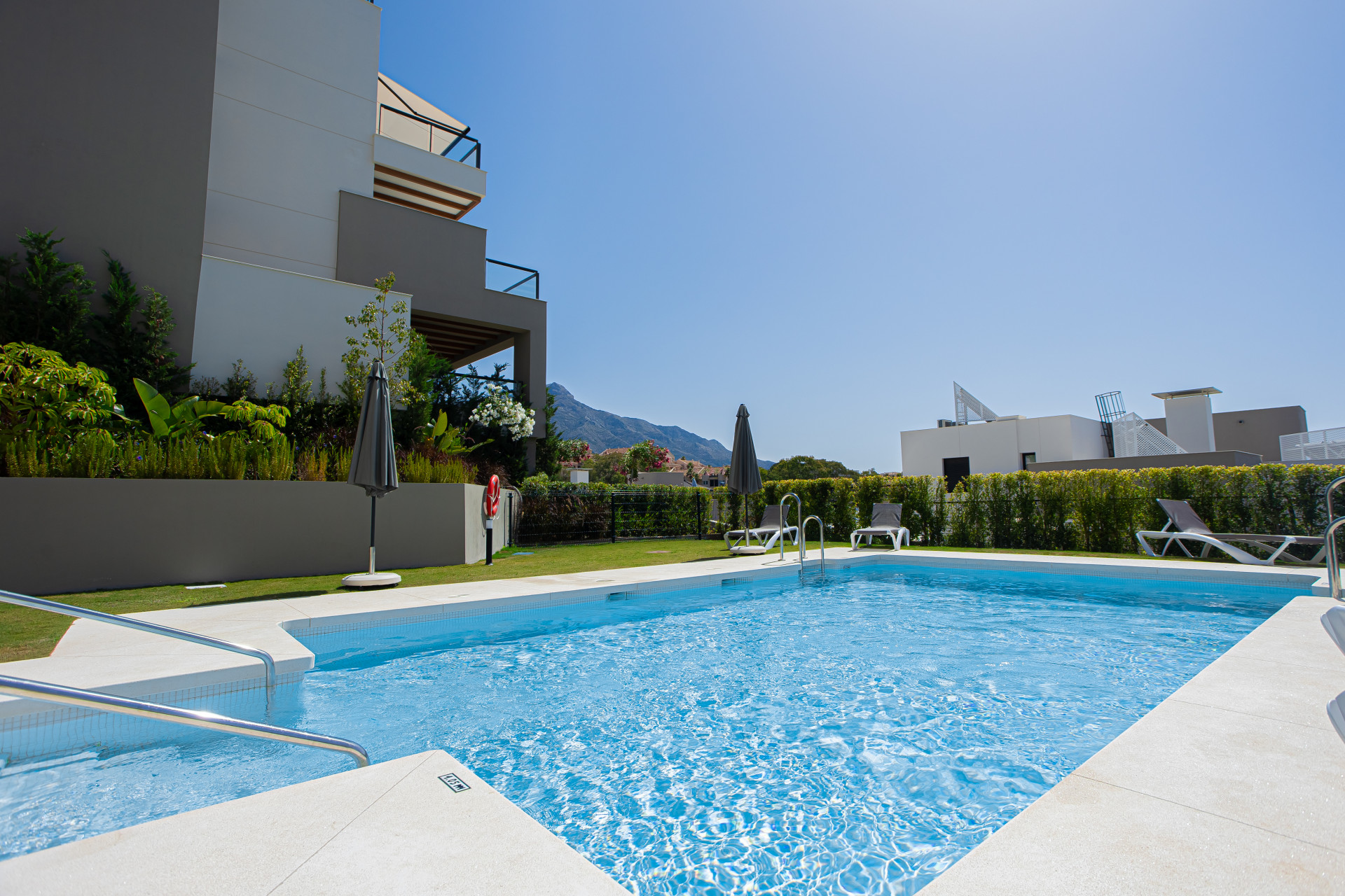 Piso de 3 Dormitorios y 2 Baños en venta en Marbella