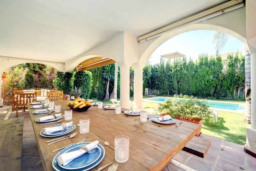 Casa de 6 Dormitorios y 6 Baños en venta en Marbella Centro