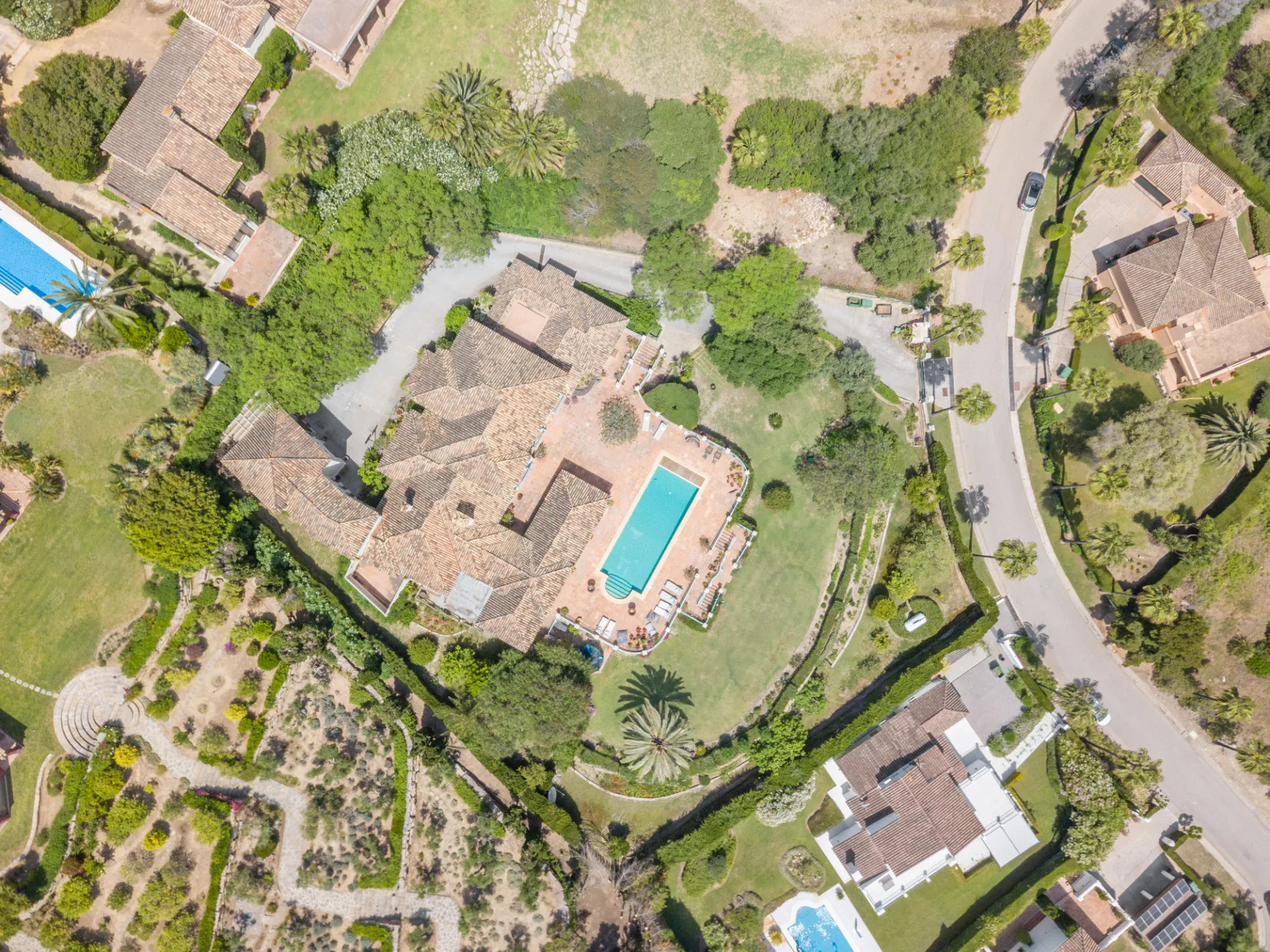 9 Slaapk., 11 Badk. - Villa te koop in Sotogrande