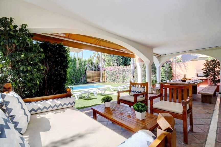 Casa de 6 Dormitorios y 6 Baños en venta en Marbella Centro