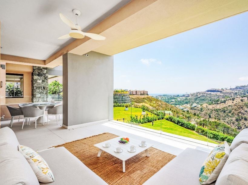 Piso de 2 Dormitorios en venta en Benahavís Pueblo