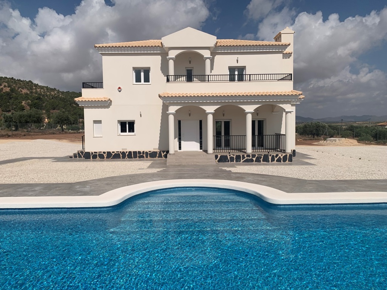 Casa de 4 Dormitorios en venta en El Pinós