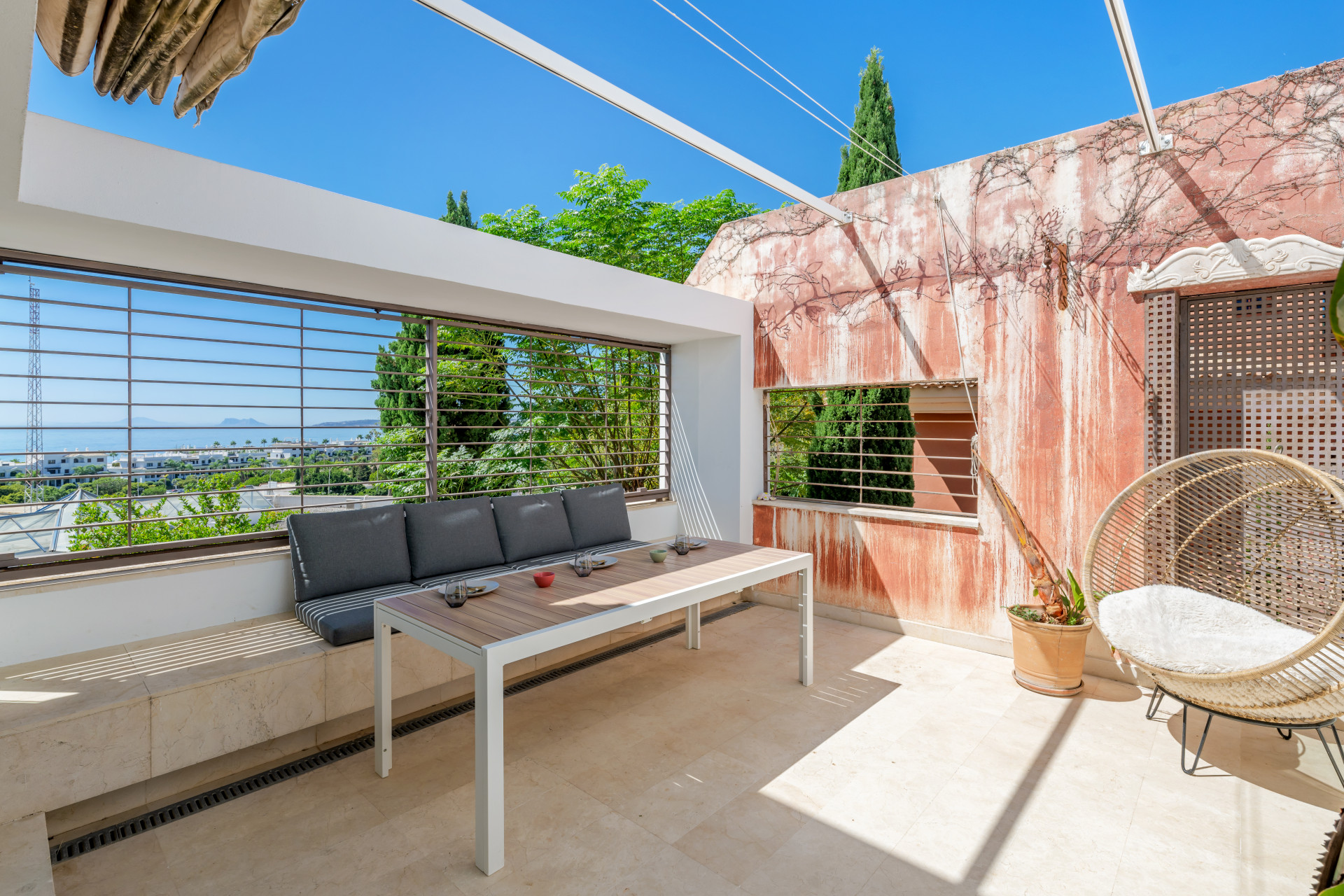 Casa de 4 Dormitorios en venta en Estepona