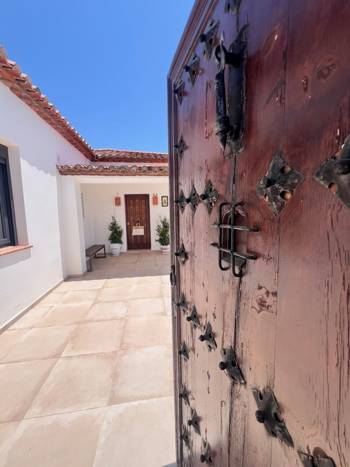 Casa de 3 Dormitorios en venta en Nueva Milla de Oro, Estepona