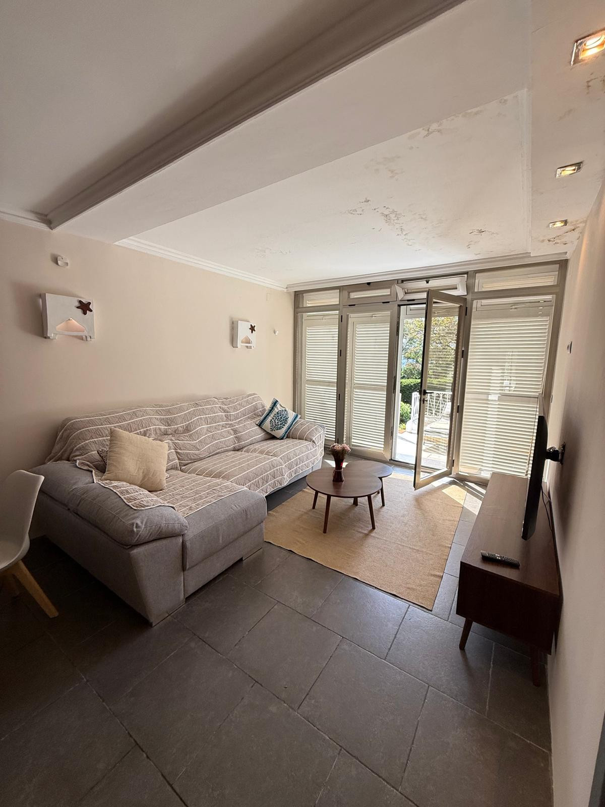 Piso de 2 Dormitorios en venta en Nueva Andalucía, Marbella