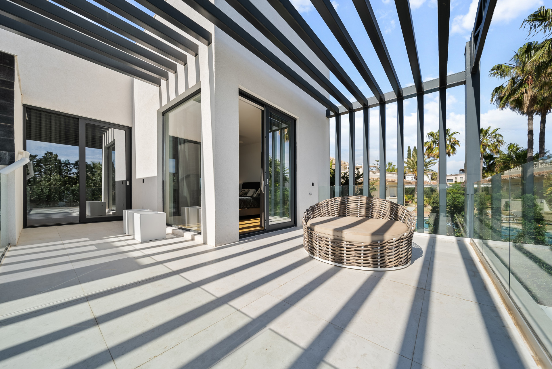 4 Bed - Villa for Sale in Marbesa, Marbella