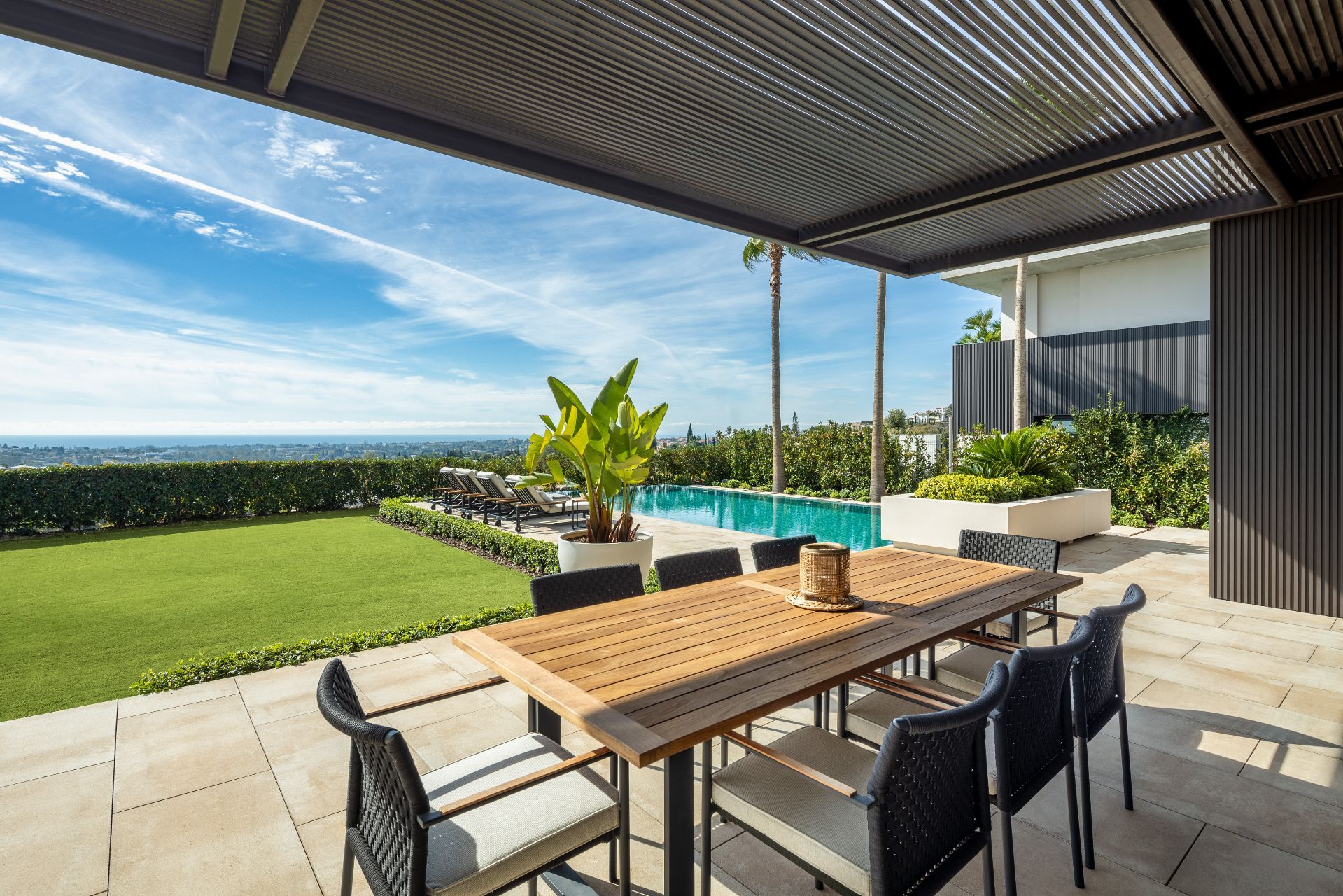 Casa de 6 Dormitorios y 10 Baños en venta en Benahavís