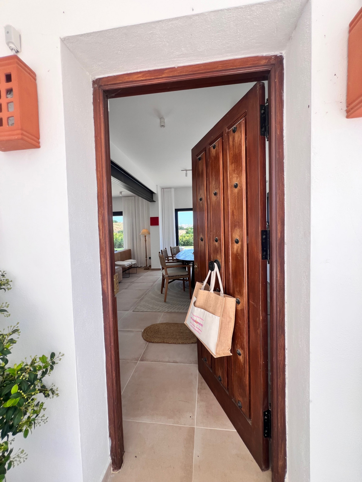 Casa de 3 Dormitorios en venta en Nueva Milla de Oro, Estepona