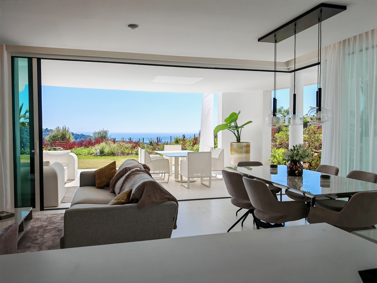 Piso de 3 Dormitorios y 3 Baños en venta en Marbella