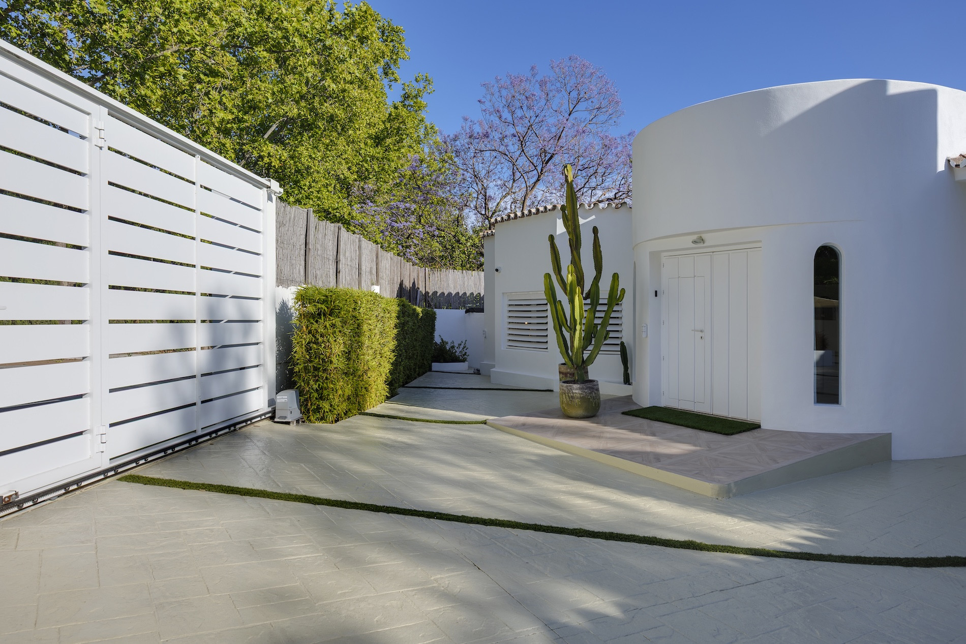 Casa de 5 Dormitorios y 4 Baños en venta en Guadalmina Alta, San Pedro de Alcántara