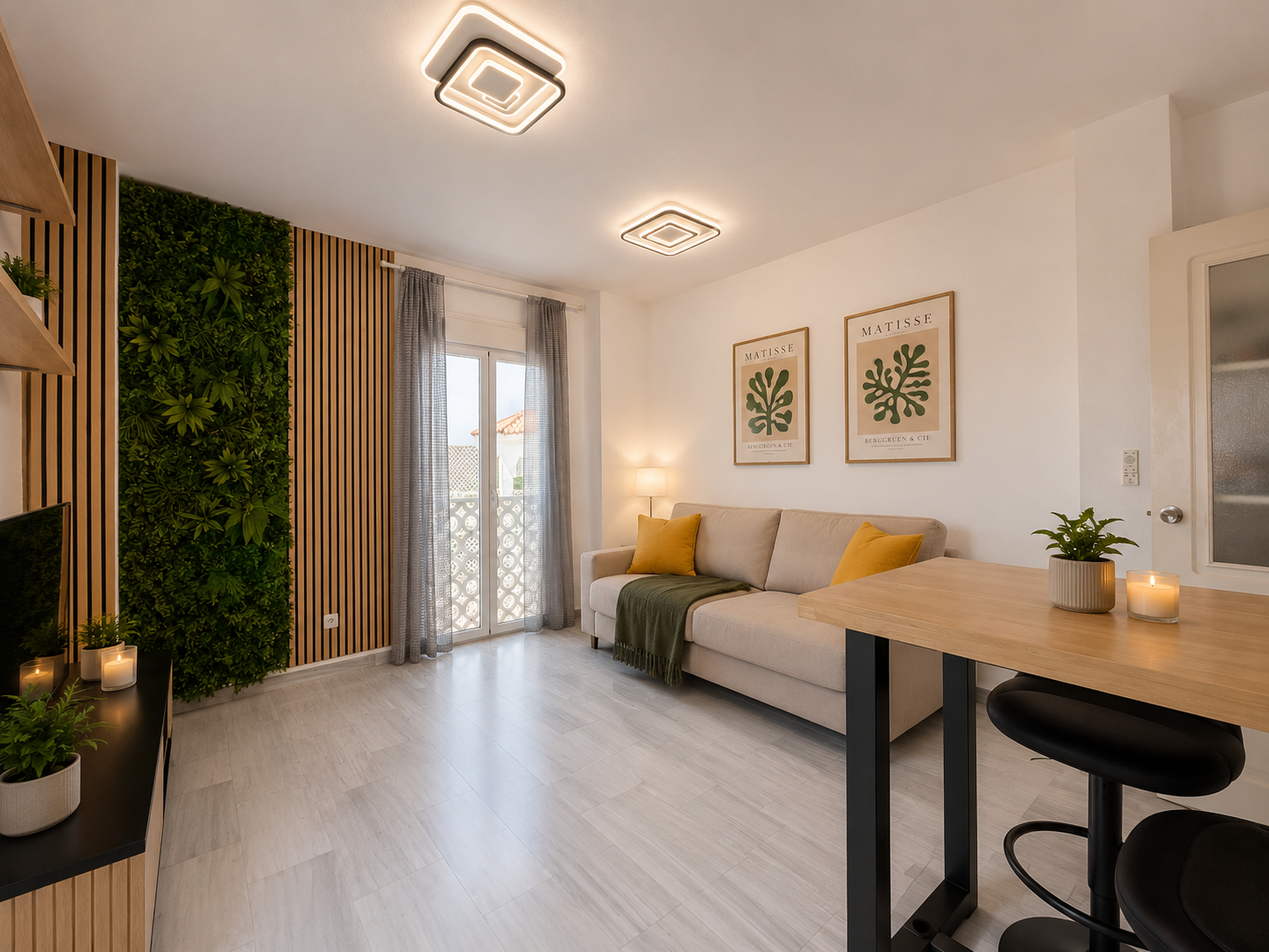 Piso de 2 Dormitorios y 1 Baño en venta en Torremolinos
