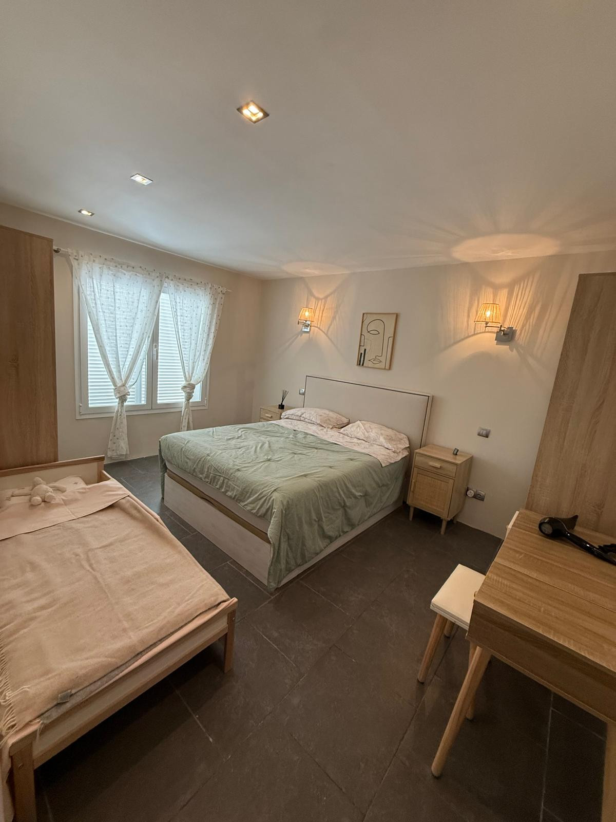 Piso de 2 Dormitorios en venta en Nueva Andalucía, Marbella