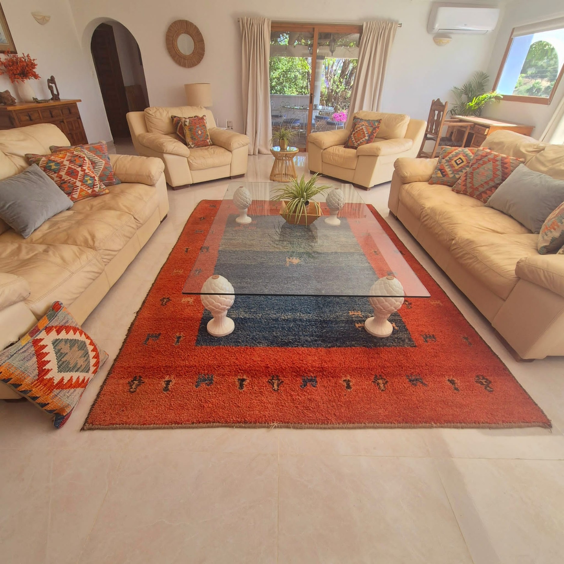Casa de 5 Dormitorios y 6 Baños en venta en San Pedro de Alcántara
