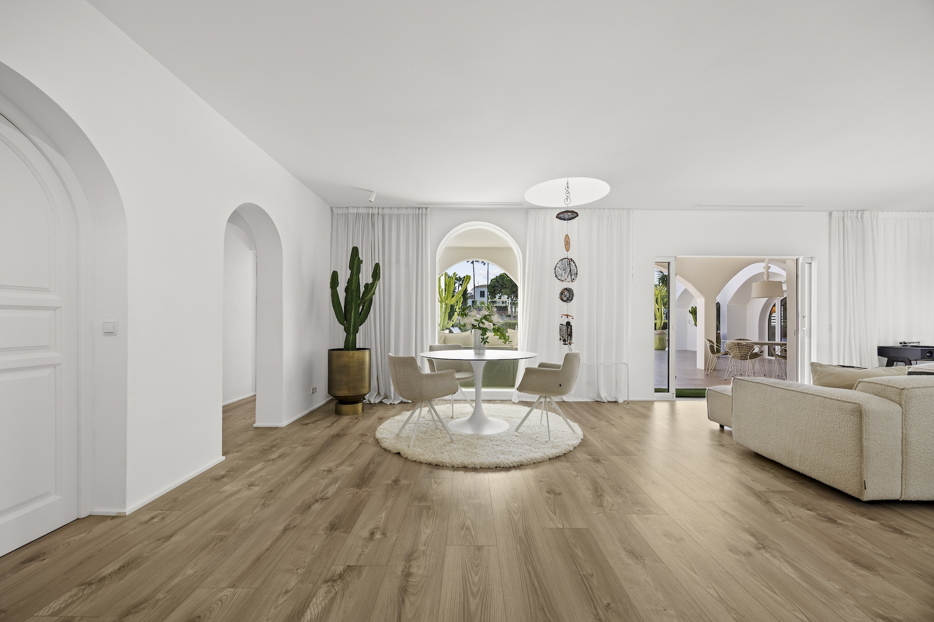 Casa de 5 Dormitorios y 4 Baños en venta en Guadalmina Alta, San Pedro de Alcántara