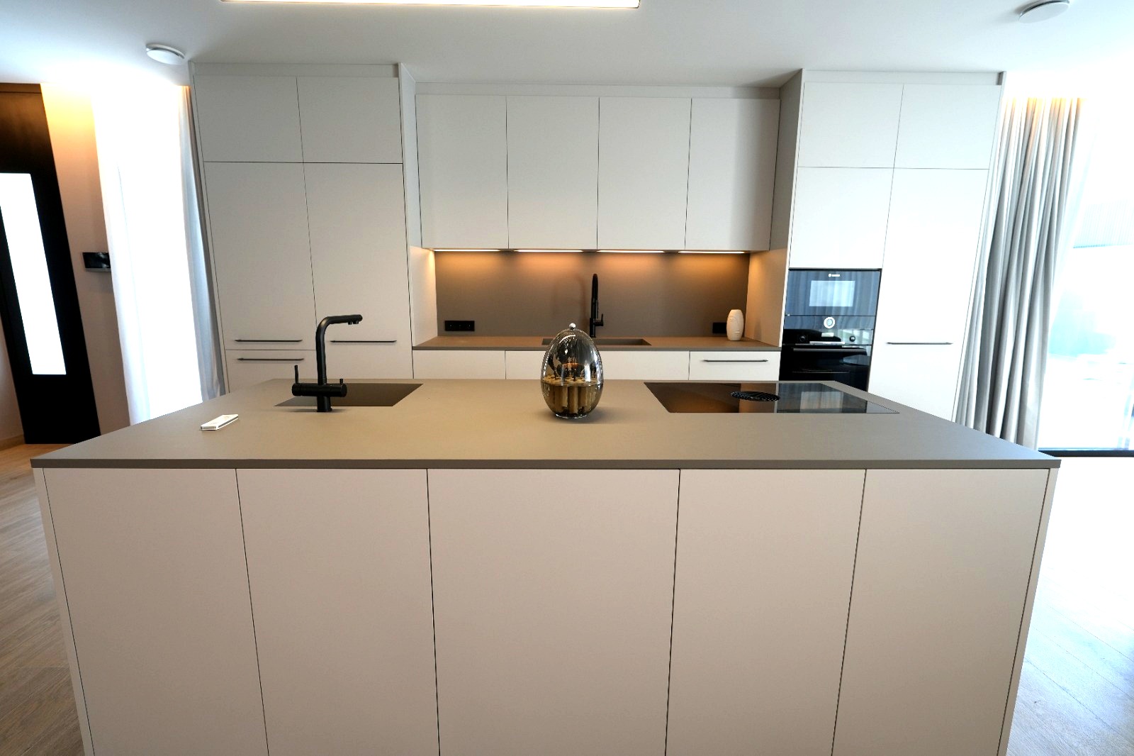 Casa de 5 Dormitorios y 5 Baños en venta en Albir