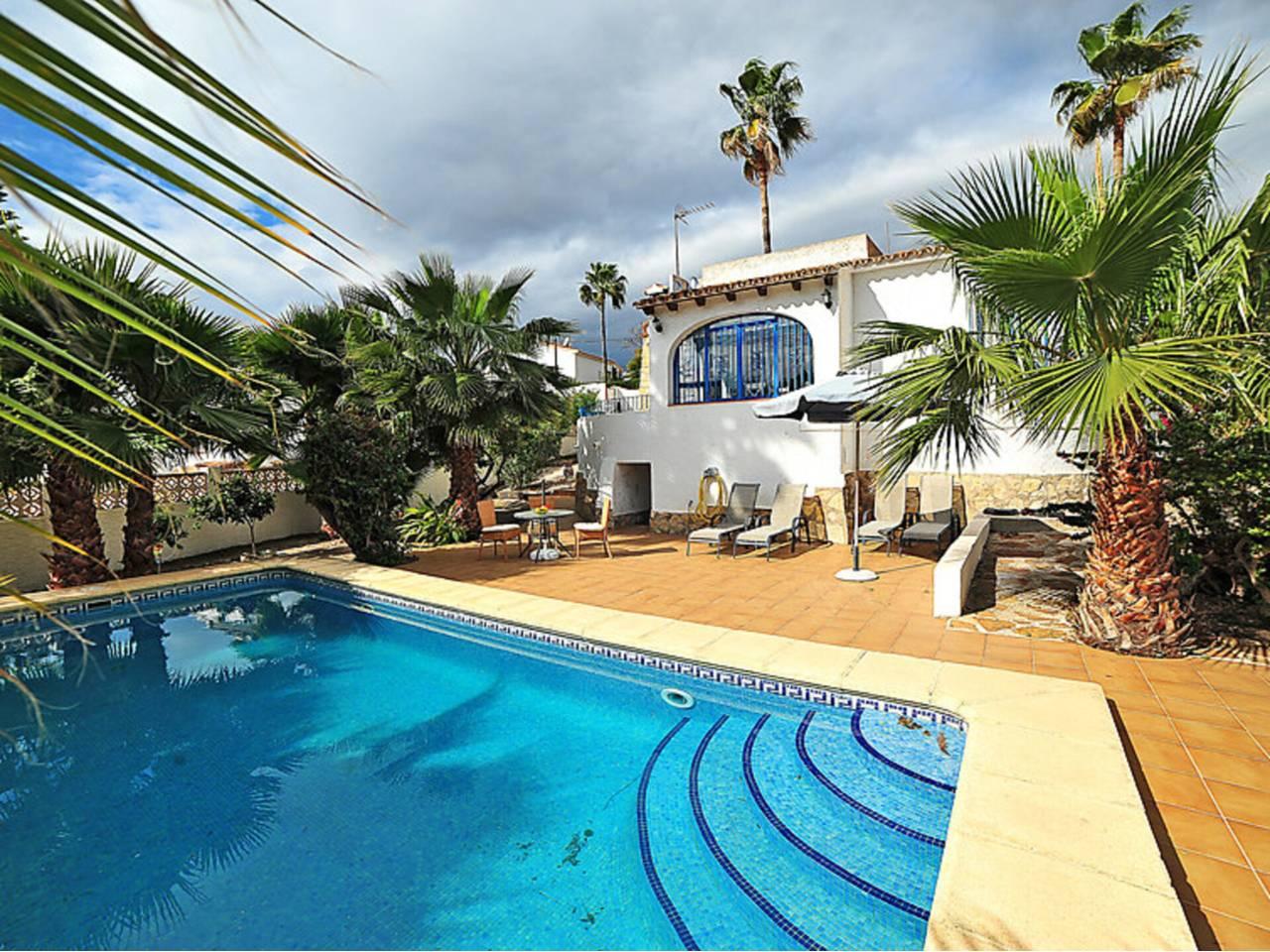2 Bed, 1 Bath - Townhouse for Sale in Moraira