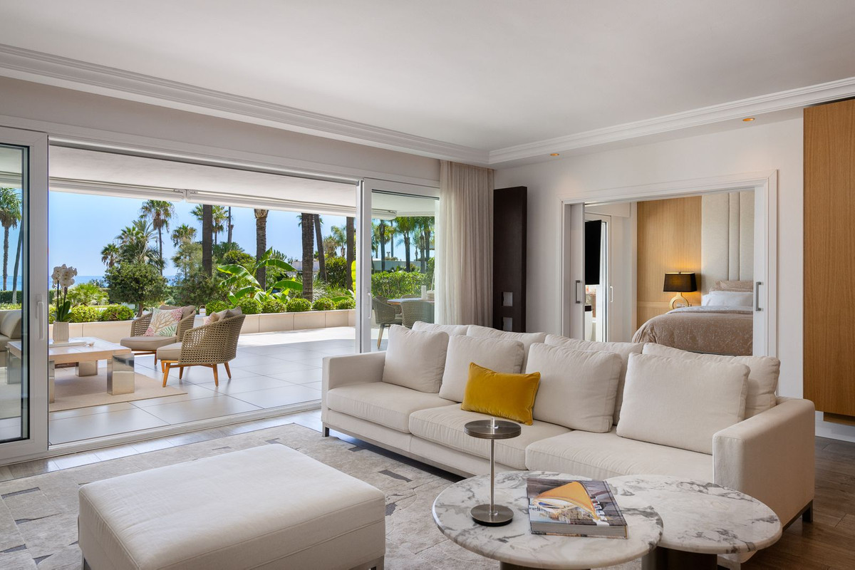 Piso de 3 Dormitorios y 3 Baños en alquiler vacacional en Puerto Banús, Marbella