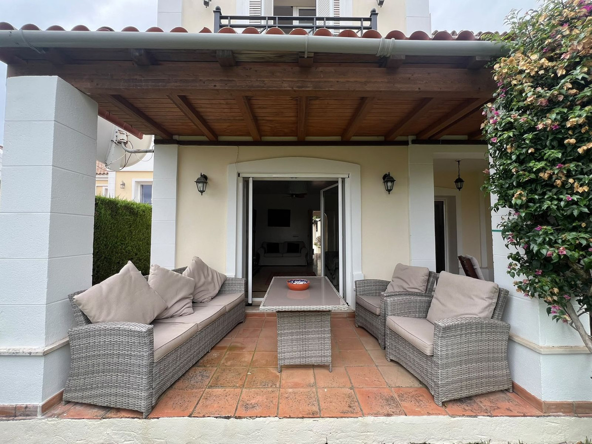 Casa de 3 Dormitorios en venta en La Alcaidesa