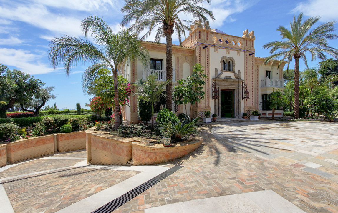 Casa de 6 Dormitorios en venta en Marbella Centro