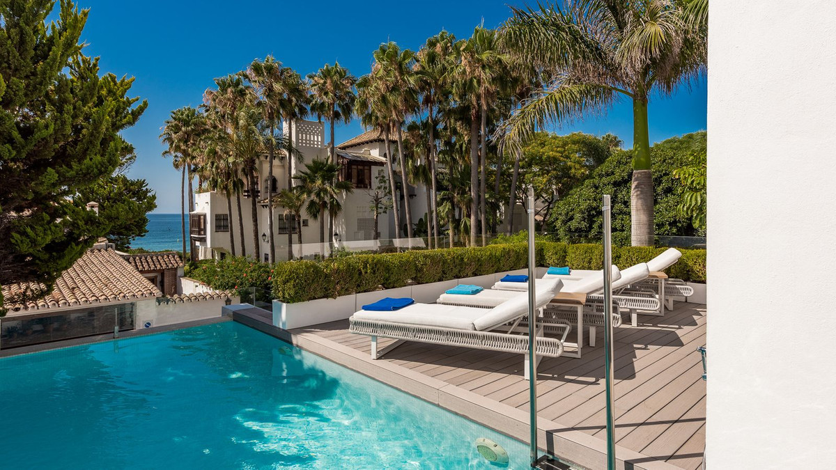 4 кровать 4 ванна Вилла для продажи в Marbella Golden Mile