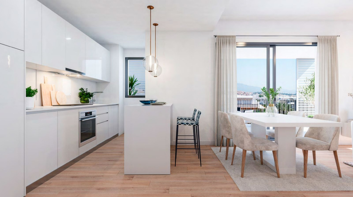 Ático de 2 Dormitorios en venta en Estepona